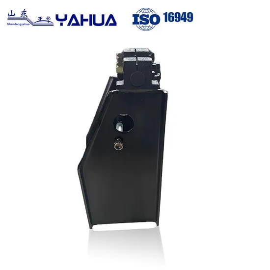 35t Three Axle Heavy Duty American Style Auto Parts Truck Mechanical Suspension